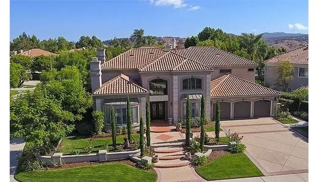 Putra Bungsu Michael Jackson Beli Rumah Seharga Rp 37 Miliar, Ini 7 Penampakannya