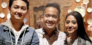 Dalam akun Instagramnya Ruben Onsu memberikan ucapan selamat untuk Dewi Perssik dan Angga Wijaya.