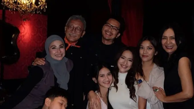 Risma Nilawati dan Deswita Maharani, Ibu Kandung dan Sambung Harmonis di Ulang Tahun Harleyava Princy anak Ferry Maryadi