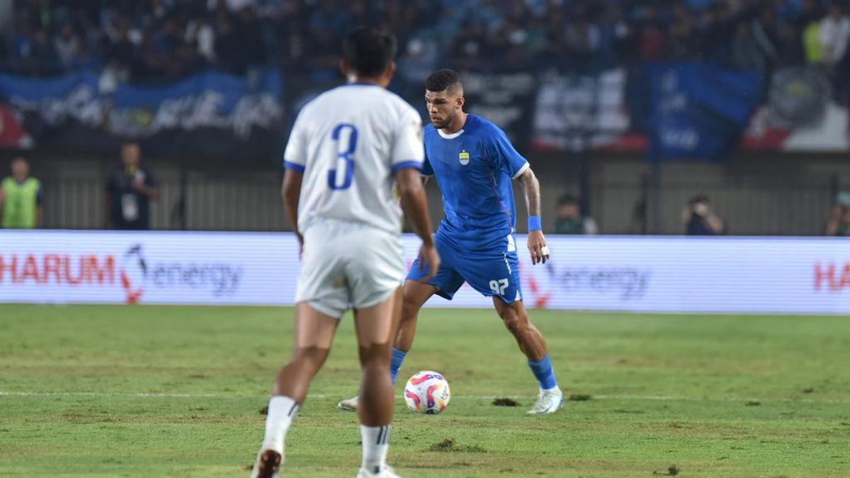 4 Bintang Muda Persib Bandung Bersinar di Tengah Kekalahan dari Port FC: Semua Berusia di Bawah 20 Tahun!