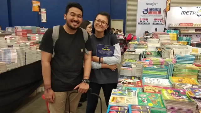 Berburu buku bersama pasangan di Big Bad Wolf