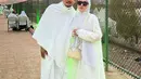 Shandy Purnamasari dan Gilang juga diketahui baru saja ikut menjalani ibadah haji. Sang istri bahkan turut membagikan momen saat keduanya berada di Tanah Suci. (Liputan6.com/IG/@shandypurnamasari)