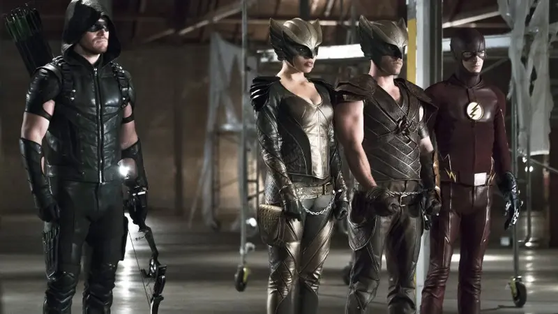 Serial The Flash dan Arrow Kedatangan Hawkman dan Hawkgirl