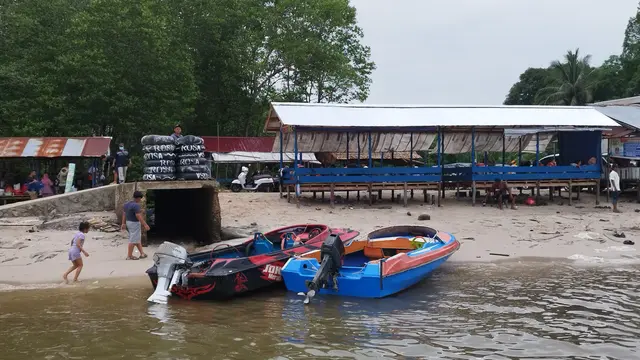 Pantai Pasir Mayang.