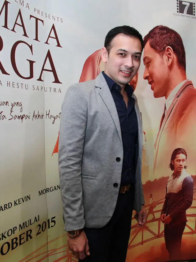 7 Potret Ricard Kevin, Aktor yang Dikabarkan Nikahi Cut Tari