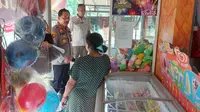 Polres Sumenep Dukung Fatwa MUI Melarang Permainan Capit Boneka, Terjunkan Bhabinkamtibmas