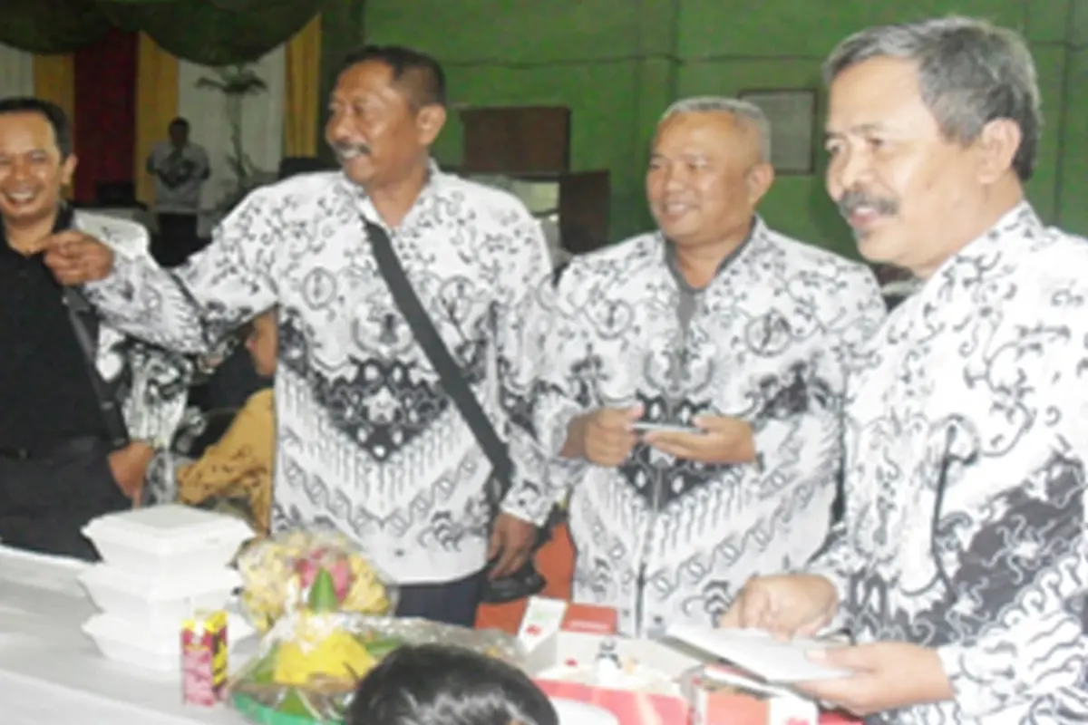 29112013-pgri.jpg