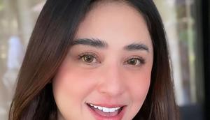 Dewi Perssik (https://www.instagram.com/p/CgaifrUBy_7/)