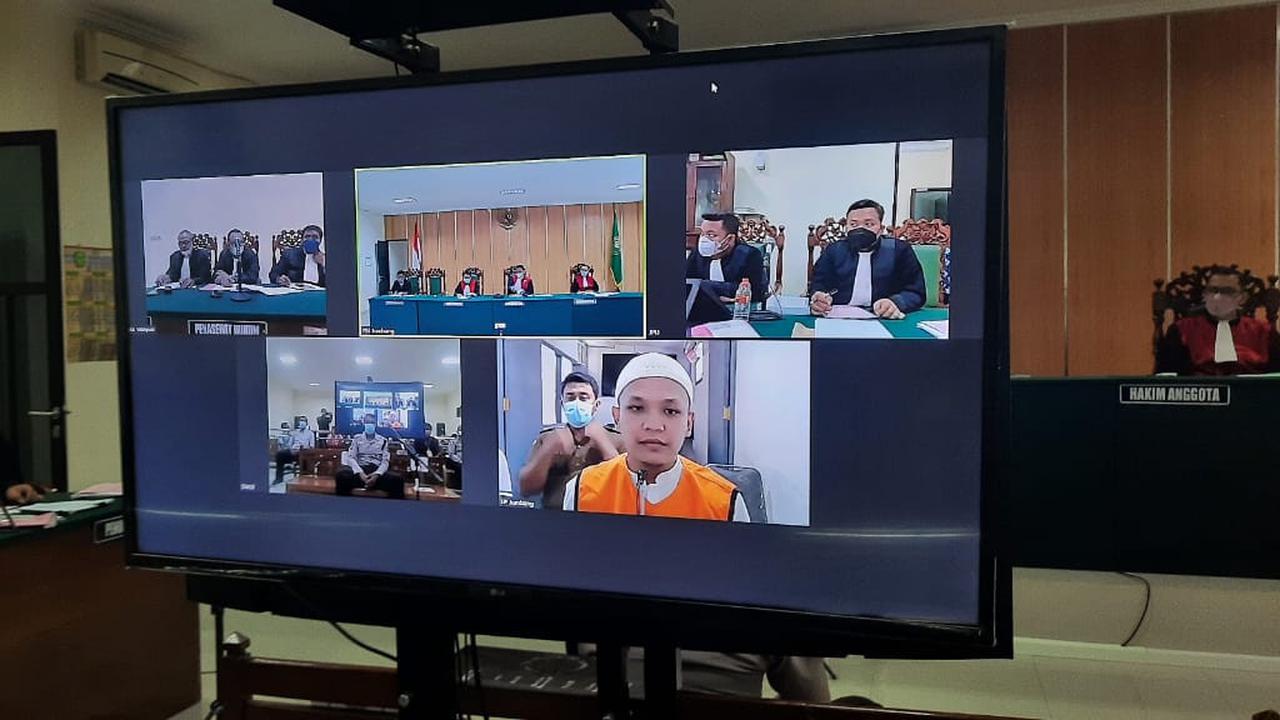 Tubagus Muhammad Joddy mengaku kalau dirinya tidak sempat menginjak rem pada saat kecelakaan maut yang merenggut nyawa artis Vanessa Angel bersama suaminya.