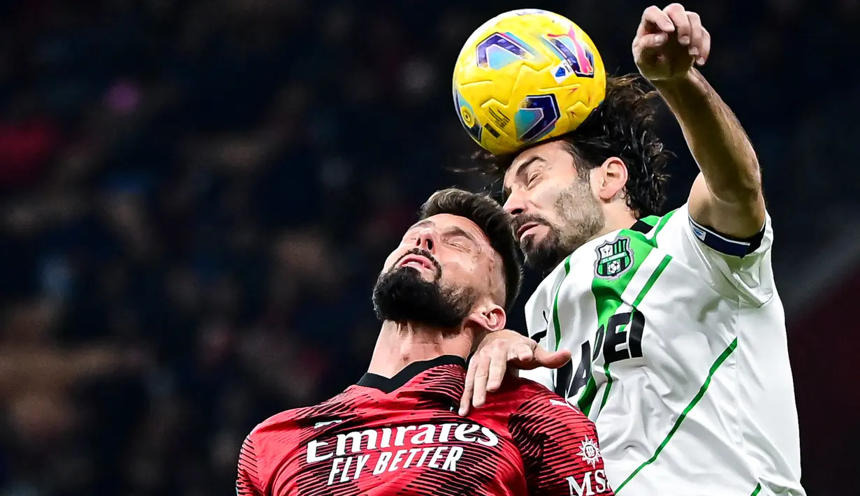 Skor sempat terkunci 0-0 di akhir babak pertama. (Piero CRUCIATTI / AFP)