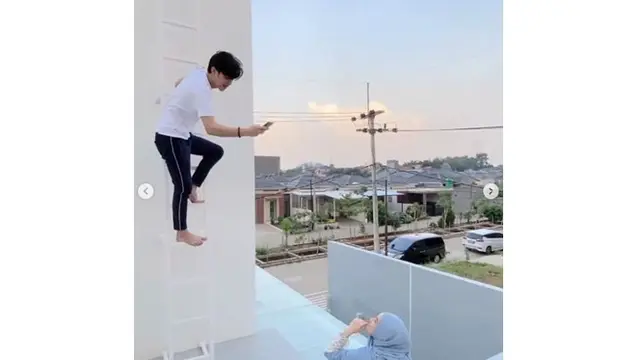 6 Momen Dinda Hauw Difoto Rey Mbayang di Atap Rumah, Hasilnya Keren