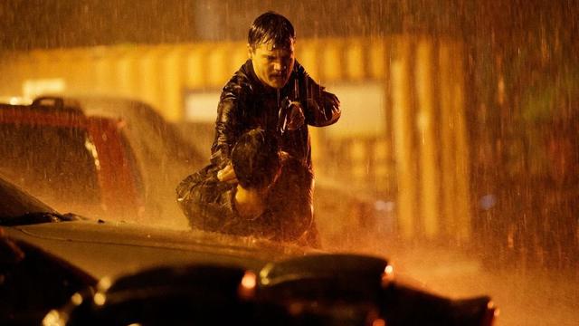 Salah satu adegan film Midnight in the Switchgrass. (Foto: Dok. Emmett Furla Oasis Films/ Lionsgate)