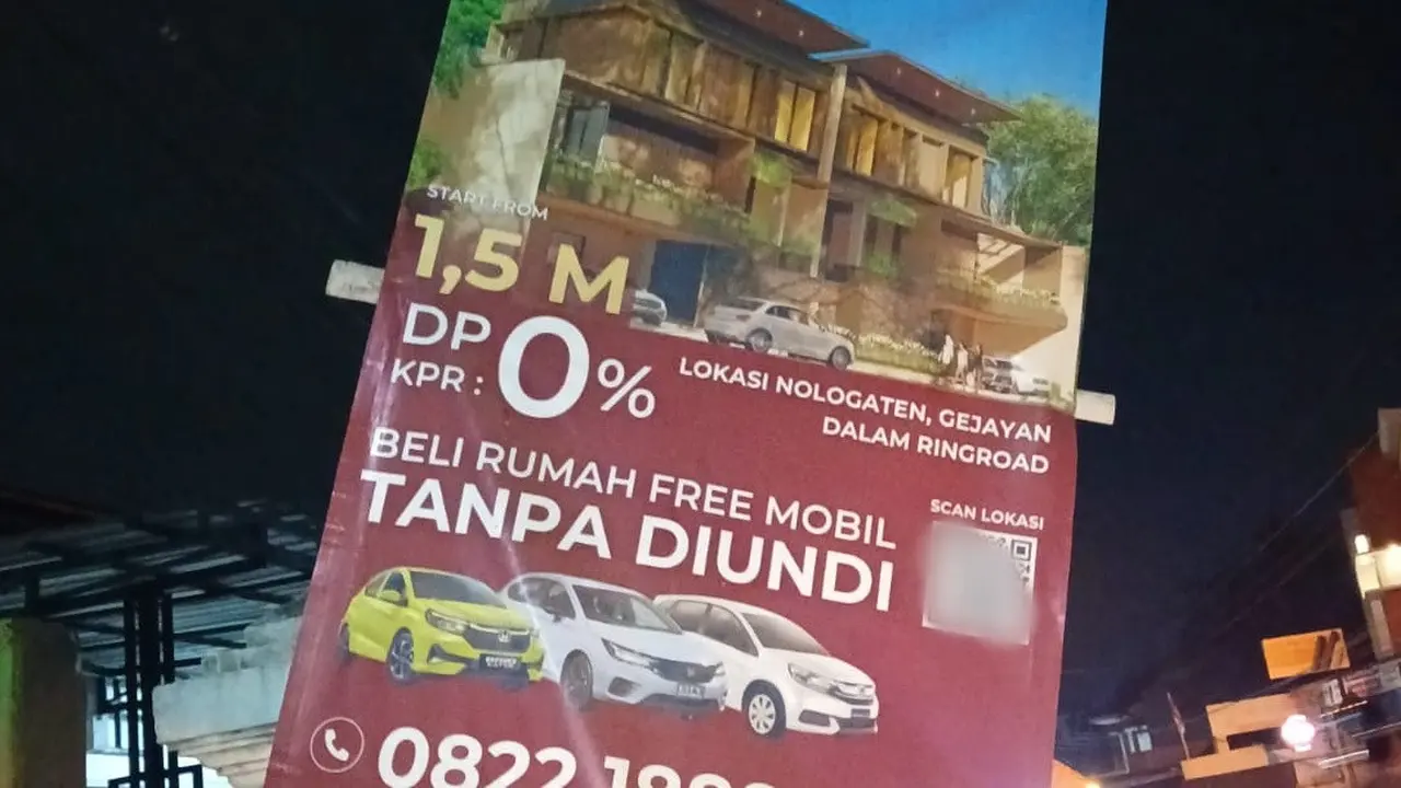 Banner-banner penjualan rumah di Daerah Istimewa Yogyakarta (DIY).