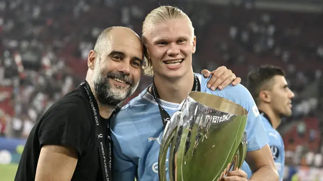 Foto: Momen Pep Guardiola Cium Erling Haaland, Anak Kesayangan dan Kebanggan
