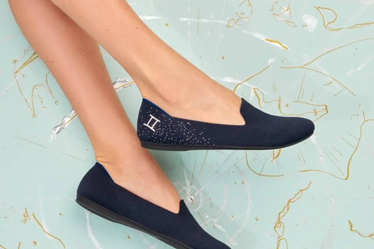 Temukan Sepatu Flat Berdasarkan Zodiak dari Brand Favorit Meghan Markle