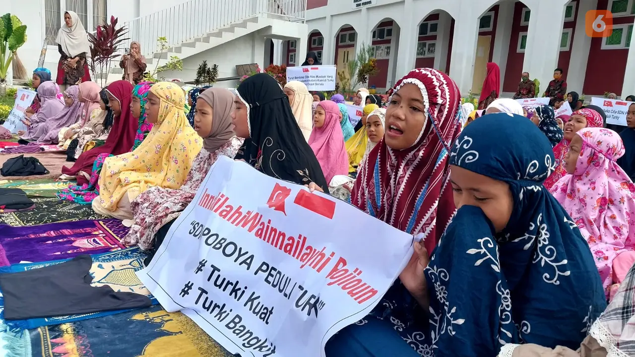 Solidaritas untuk korban Gempa Turki dari anak SDN Poboya, Palu
