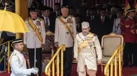 Sultan Muhammad V, Raja ke-15 Malaysia, saat menghadiri upacara penyambutan di Parliament House di Kuala Lumpur, 13 Desember 2016. (Liputan6.com/Afra Augesti)