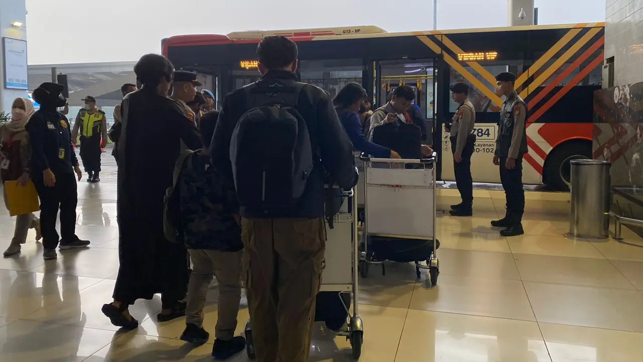 WNI evakuasi tahap IV dari Sudan tiba di Indonesia. (Dok Kemlu RI)