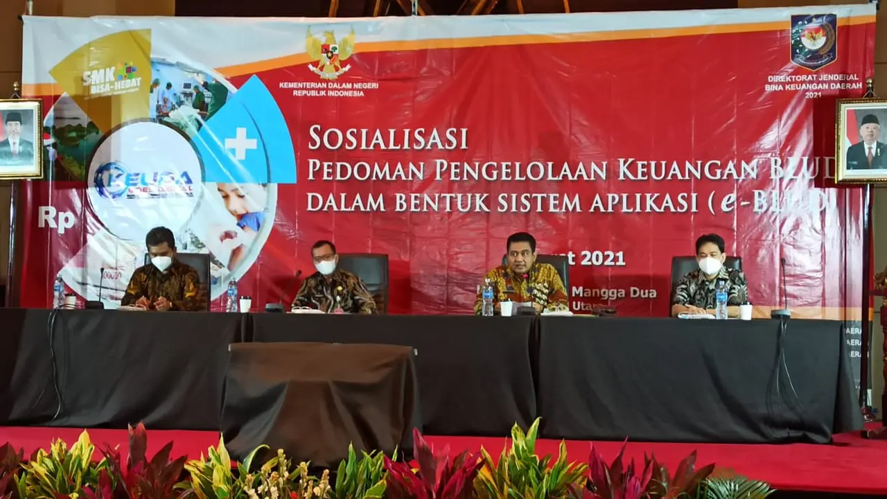 Dirjen Bina Keuangan Daerah Kemendagri melakukan Sosialisasi Pedoman Pengelolaan Keuangan Badan Layanan Umum Daerah (BLUD) dalam bentuk sistem aplikasi e-BLUD.