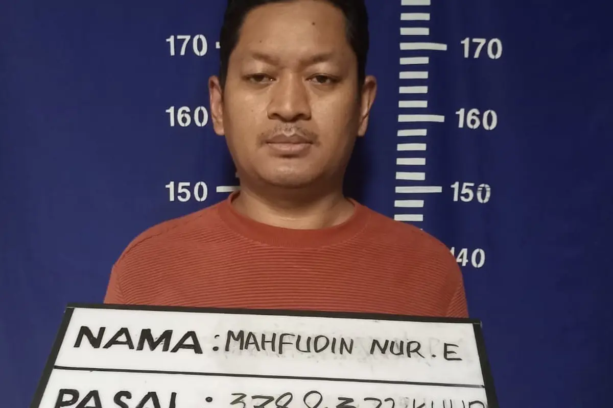 Pelaku penggelapan mobil rental (Istimewa)