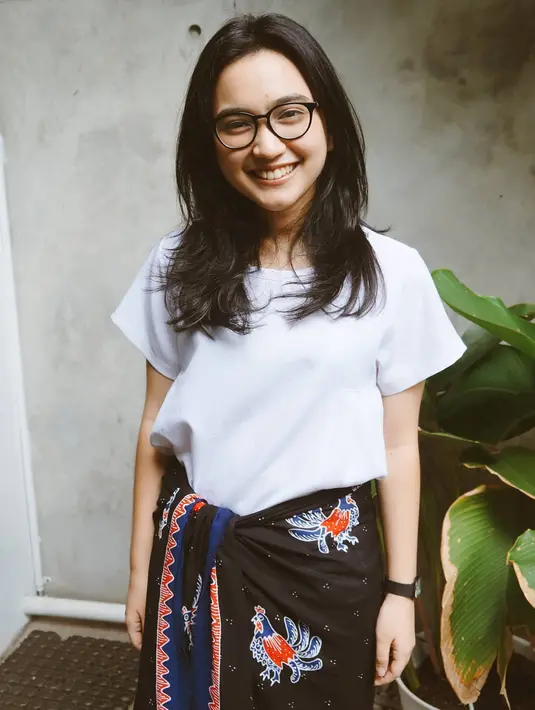 Menurut Rachel, film Sajen ini bukan hanya sekedar fil horror biasa. Tak hanya sekedar seram, namun ada latar belakang sendiri dibalik kisah bullynya. (Instagram/auroramanda)