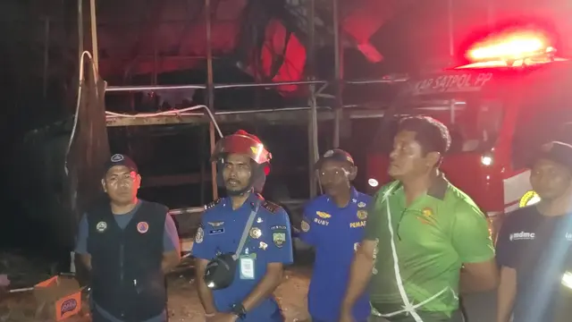 Kebakaran kandang ayam di Dukuh Ngronggah, Desa Sempu, Kecamatan Kunduran, Kabupaten Blora.
