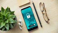 Pakar siber ungkap tips mencegah dan mengatasi kebocoran data pribadi. (unsplash/nelsonah hegu).