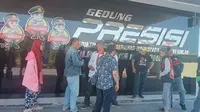 Warga Bekasi Ikut Laporkan Rocky Gerung Terkait Dugaan Hina Presiden Jokowi