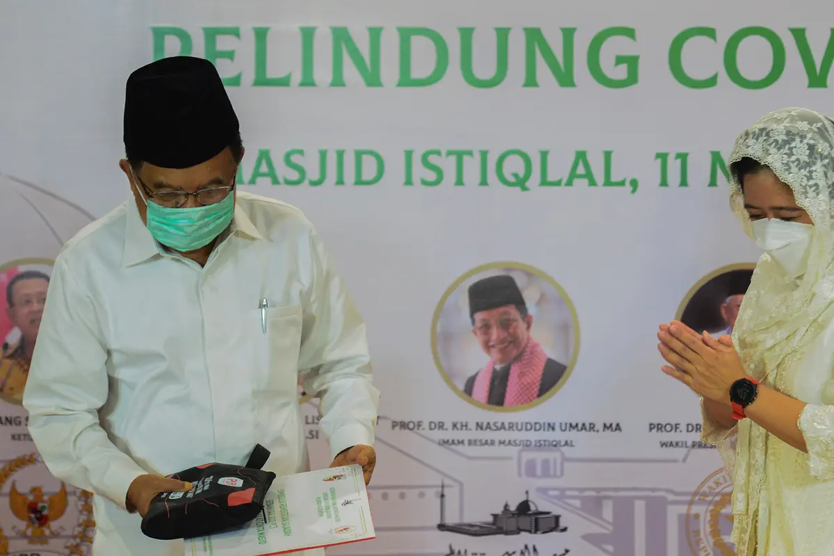Gerakan Satu Juta Sajadah Pelindung COVID-19