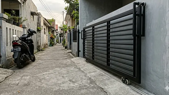 Model Pagar Rumah untuk Jalan Gang Sempit