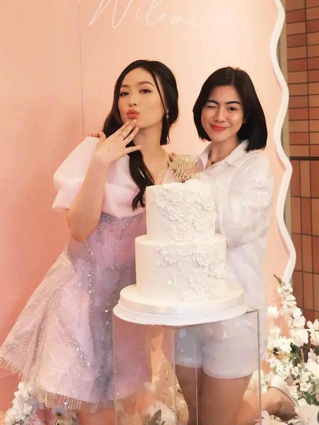 Felicya Angelista di Ulang Tahun Natasha Wilona ke-26. [@felicyangelista_]