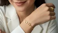 7 Model Gelang Emas Kombinasi Putih dan Kuning yang Elegan
