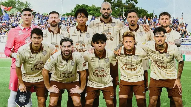 Sandy Walsh dan Shayne Pattynama - Buriram United di Musim 2025/2026