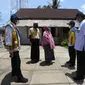 Kementerian Pekerjaan Umum Perumahan Rakyat (PUPR) melalui bantuan peningkatan kualitas hunian di tahun 2020 membangun Kampung Homestay di Lombok, NTB. (Liputan6.com/Muhammad Radityo Priyasmoro)