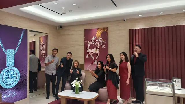 Kolaborasi Perempuan Hebat Warnai Wajah Baru Frank & co