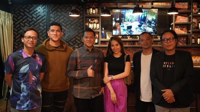 Naff dan Rasli Syahrir