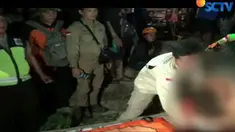 Musibah terjadi ketika kedua korban tengah memperbaiki mesin diesel yang rusak akibat terendam air.