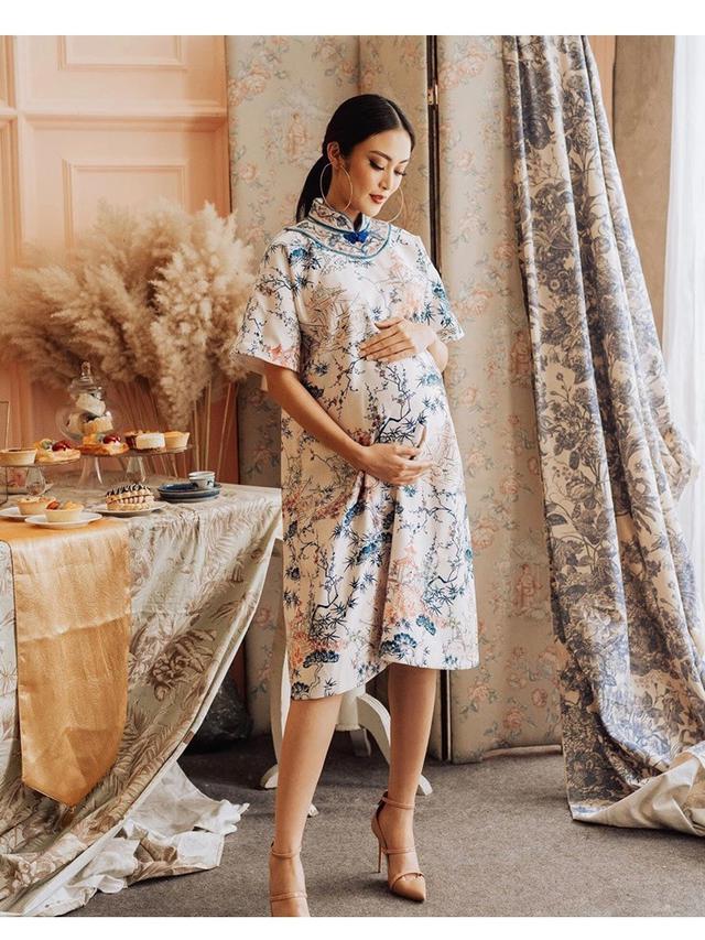 Lama Vakum, Ini 7 Potret Perjuangan Ketrin Agustine yang Baru Melahirkan Anak Pertama