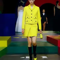 Dior meluncurkan koleksi busana terbarunya untuk musim panas 2022. (Dior).