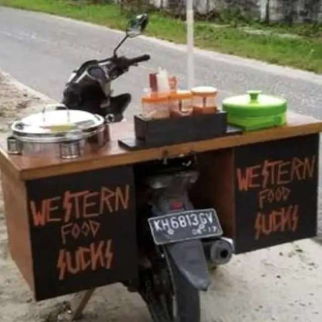 6 Tulisan Nama Makanan Pakai Bahasa Inggris Ini Kocak, Bikin Tepuk Jidat