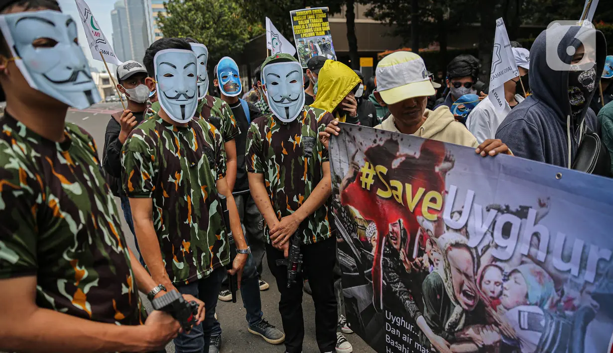 Dalam laporan tersebut, Beijing disebutkan mengancam akan menangkap siapapun yang berani melaksanakan puasa di bulan suci Ramadhan. (Liputan6.com/Faizal Fanani)
