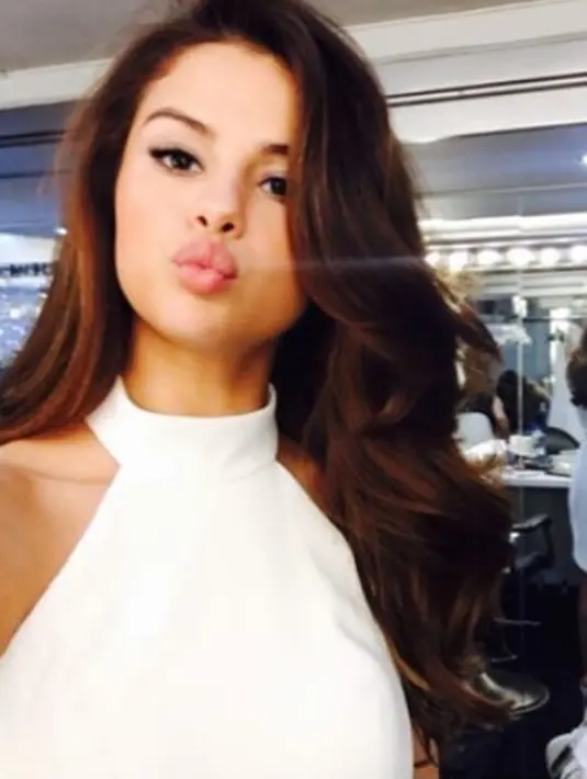 Berbagai harapan lainnya diutarakan Selena terkait dengan penelitian terbaru soal penyakit Lupus. “Saya harap banyak orang di seluruh dunia dapat mengambil manfaat dari ini (Penelitian),” tambah Selena. (Instagram/Selenagomez) 
