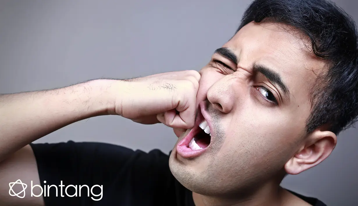 "Kurang tau (penyebab meninggal). Kapasitas saya cuma sampai situ aja, maaf. Saya nggak ikut ke Samarinda," tambahnya. (Febio Hernanto/Bintang.com)