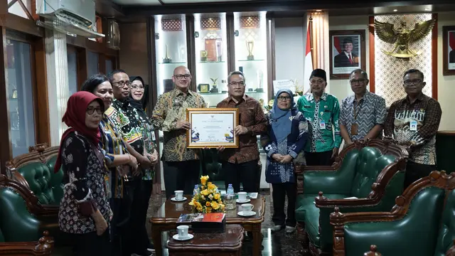 Bupati Bantul Abdul Halim Muslih