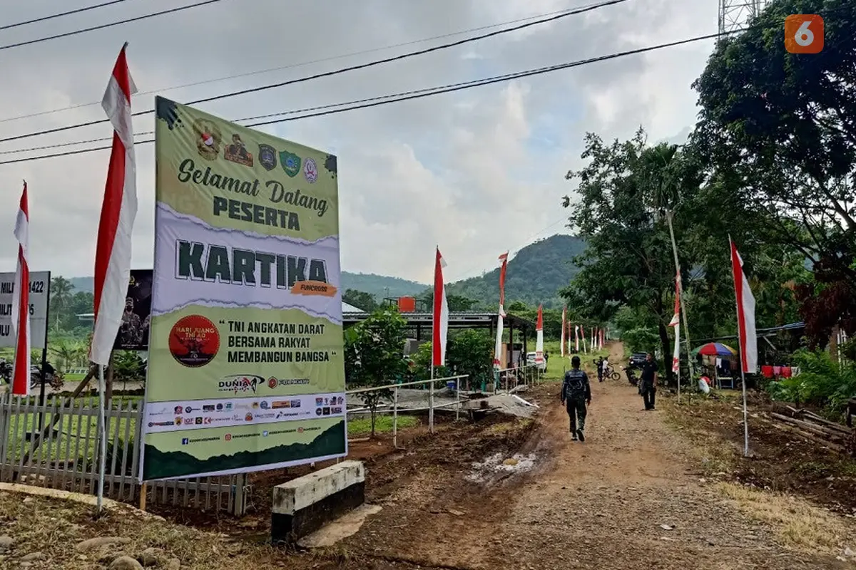 Kodim 1422/ Maros menggelar lomba sepeda gunung lintas medan dalam rangka memperingati Hari Juang TNI AD tahun 2021 (Liputan6.com/ Eka Hakim)