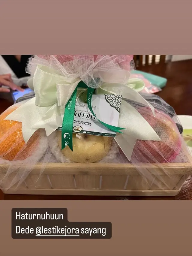 Hampers Lebaran Artis