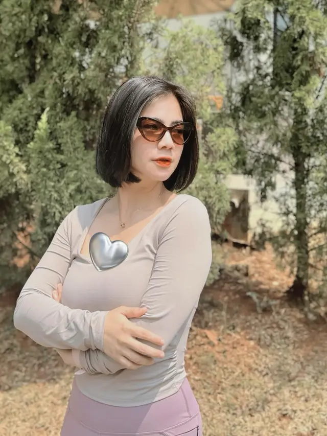 7 Potret Terbaru Felicya Angelista dengan Gaya Rambut Pendek, Disebut Mirip Polwan