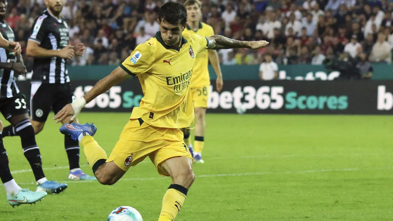 Gelandang AC Milan Christian Pulisic menjebol gawang Udinese di Bluenergy Stadium pada pekan keempat Serie A 2025/2026, Minggu (21/09/2025). (Andrea Bressanutti/LaPresse via AP)