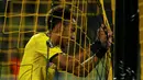 Ekspresi pemain Borussia Dortmund, Pierre-Emerick Aubameyang saat bertanding melawan FK Qabala dalam lanjutan Grup C Liga Europa di Stadion Signal Iduna Park, Dortmund, Jerman, Jumat (6/11/2015) dini hari WIB. (Reuters/Ina Fassbender)