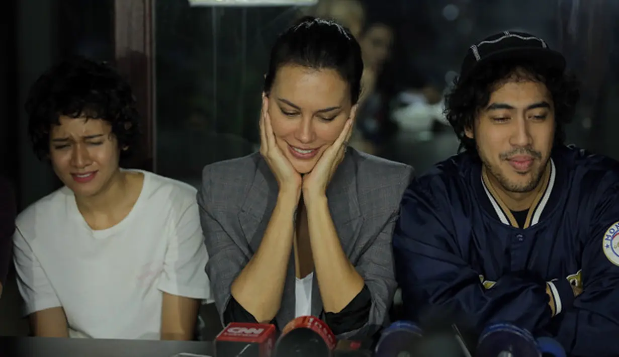 Hadirnya suara Sophia Latjuba yang mengiringi musik EDM milik NEV+ ternyata berhasil melahirkan warna yang berbeda. Bahkan menurut Randy menjadi lebih seksi dari sebelumnya. (Deki Prayoga/Bintang.com)